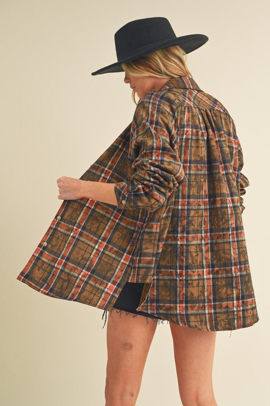 Aemi + Co Washed Plaid Flannel Side Step Hem Shirt - Pistols 'n Petticoats - #westernboutique# - #westernfashion#