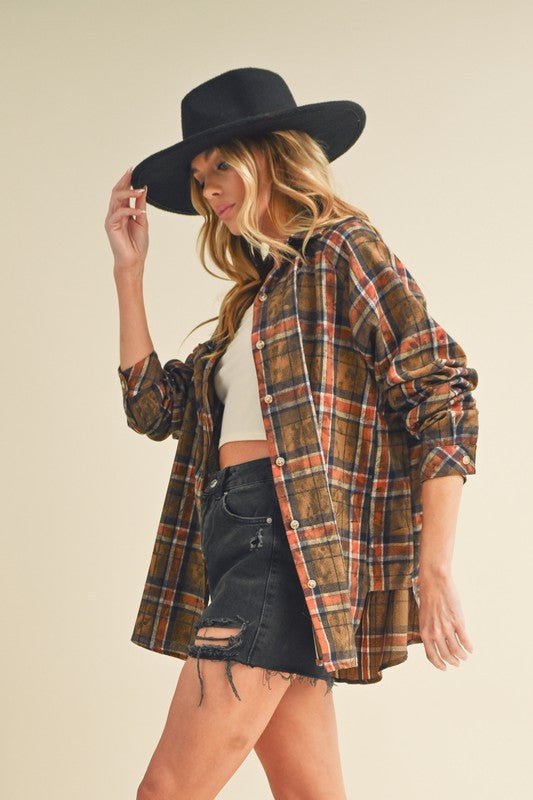 Aemi + Co Washed Plaid Flannel Side Step Hem Shirt - Pistols 'n Petticoats - #westernboutique# - #westernfashion#