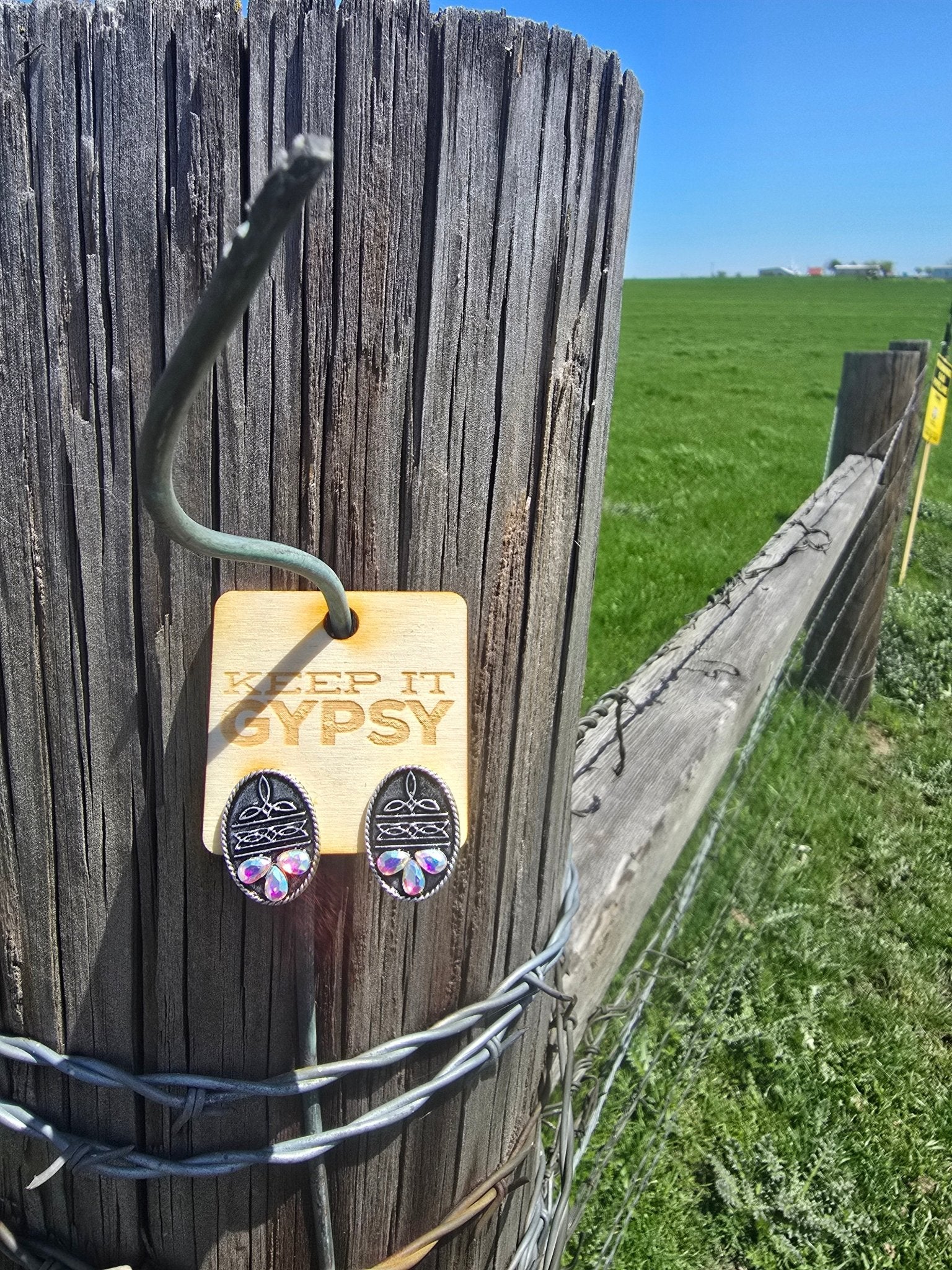 Boot Print studs - Pistols 'n Petticoats - #westernboutique# - #westernfashion#