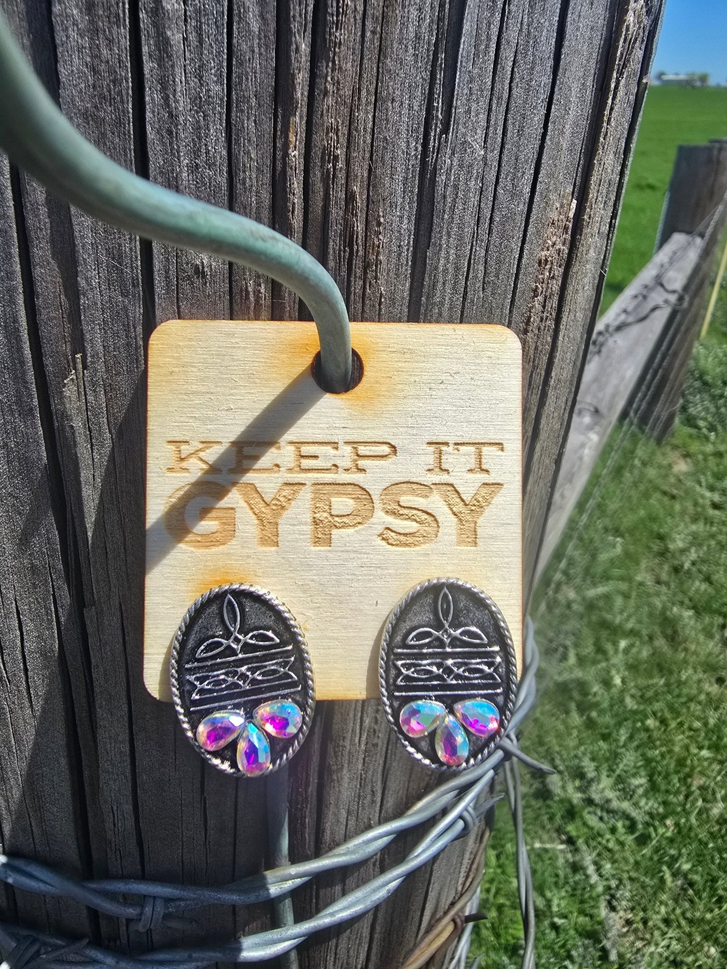 Boot Print studs - Pistols 'n Petticoats - #westernboutique# - #westernfashion#