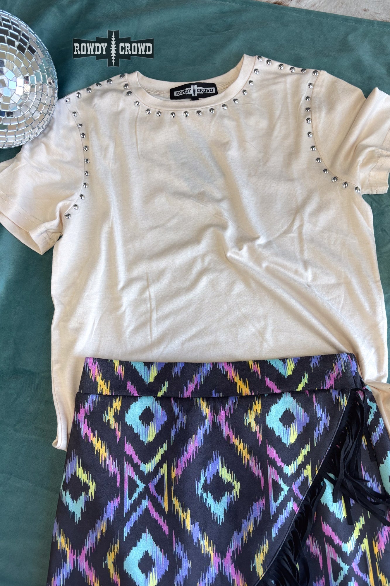 CREAM - Starry Stud Tee - Pistols 'n Petticoats - #westernboutique# - #westernfashion#