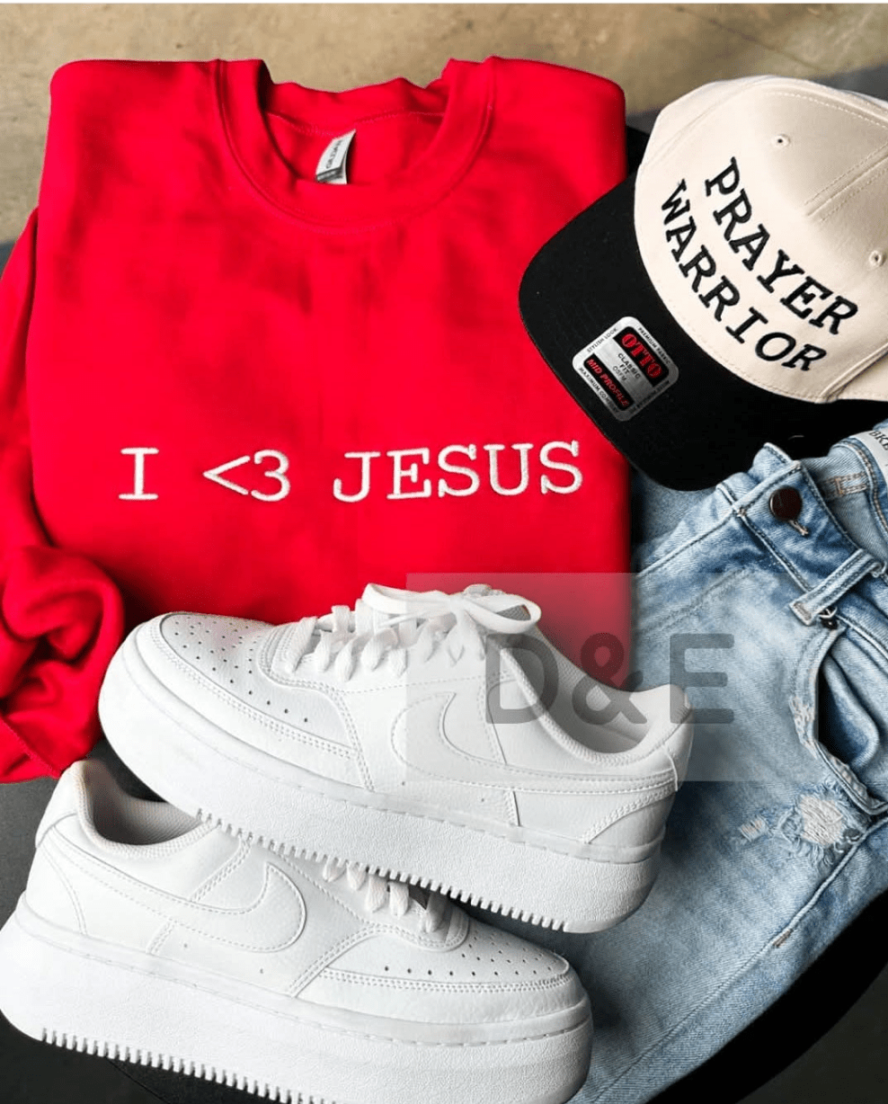 I <3 Jesus sweater, Christian graphic sweater, faith sweater women, embroidered Jesus sweater, cowgirl faith pullover, western Christian clothing, women’s religious sweater