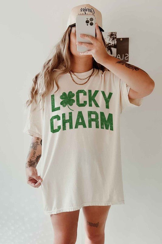 LUCKY CHARM ST PATRICKS OVERSIZED GRAPHIC TEE - Pistols 'n Petticoats - #westernboutique# - #westernfashion#