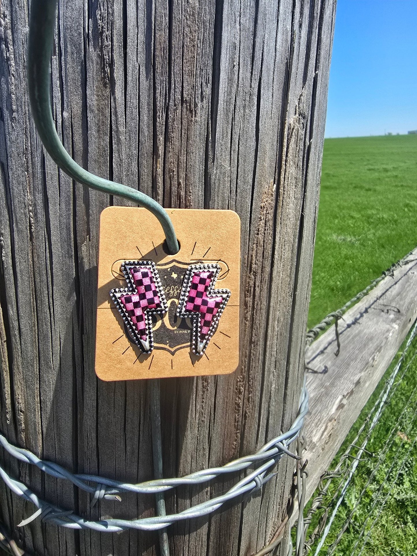 Pink Lightening Bolt Studs - Pistols 'n Petticoats - #westernboutique# - #westernfashion#