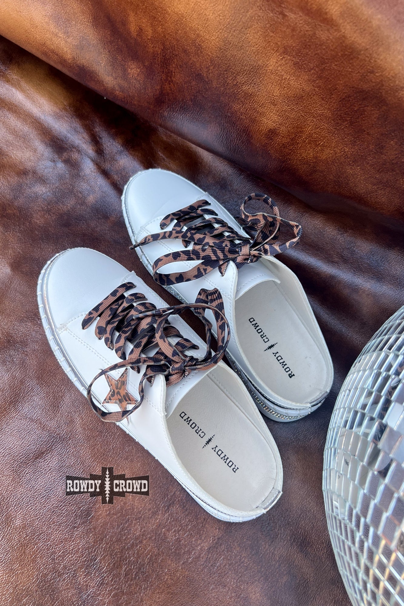 Silver Springs Slides - Pistols 'n Petticoats - #westernboutique# - #westernfashion#