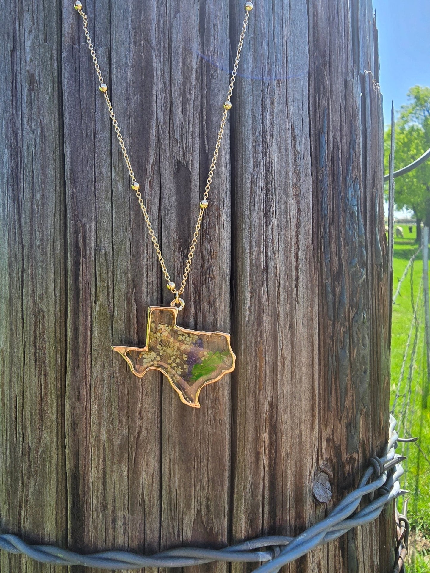 Texas Flower Press Necklace - Pistols 'n Petticoats - #westernboutique# - #westernfashion#