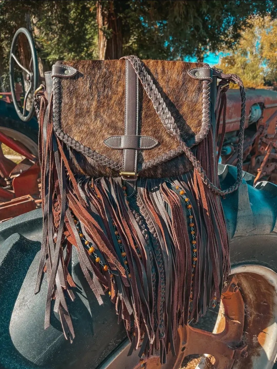 The Louvelle Cowhide Western Fringe Crossbody Bag - Pistols 'n Petticoats - #westernboutique# - #westernfashion#
