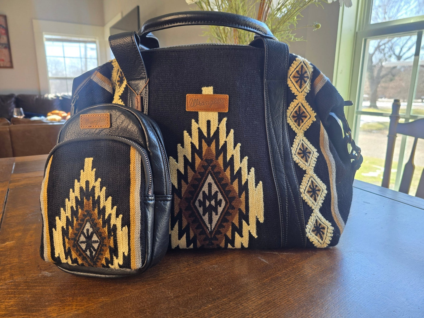 western sling purse, cowgirl crossbody bag, rodeo sling bag, wrangler sling bag