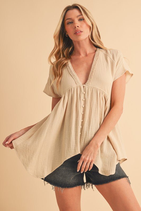 Aemi + Co Tuck Detail V - Neck Short Sleeve Blouse - Pistols 'n Petticoats - #westernboutique# - #westernfashion#