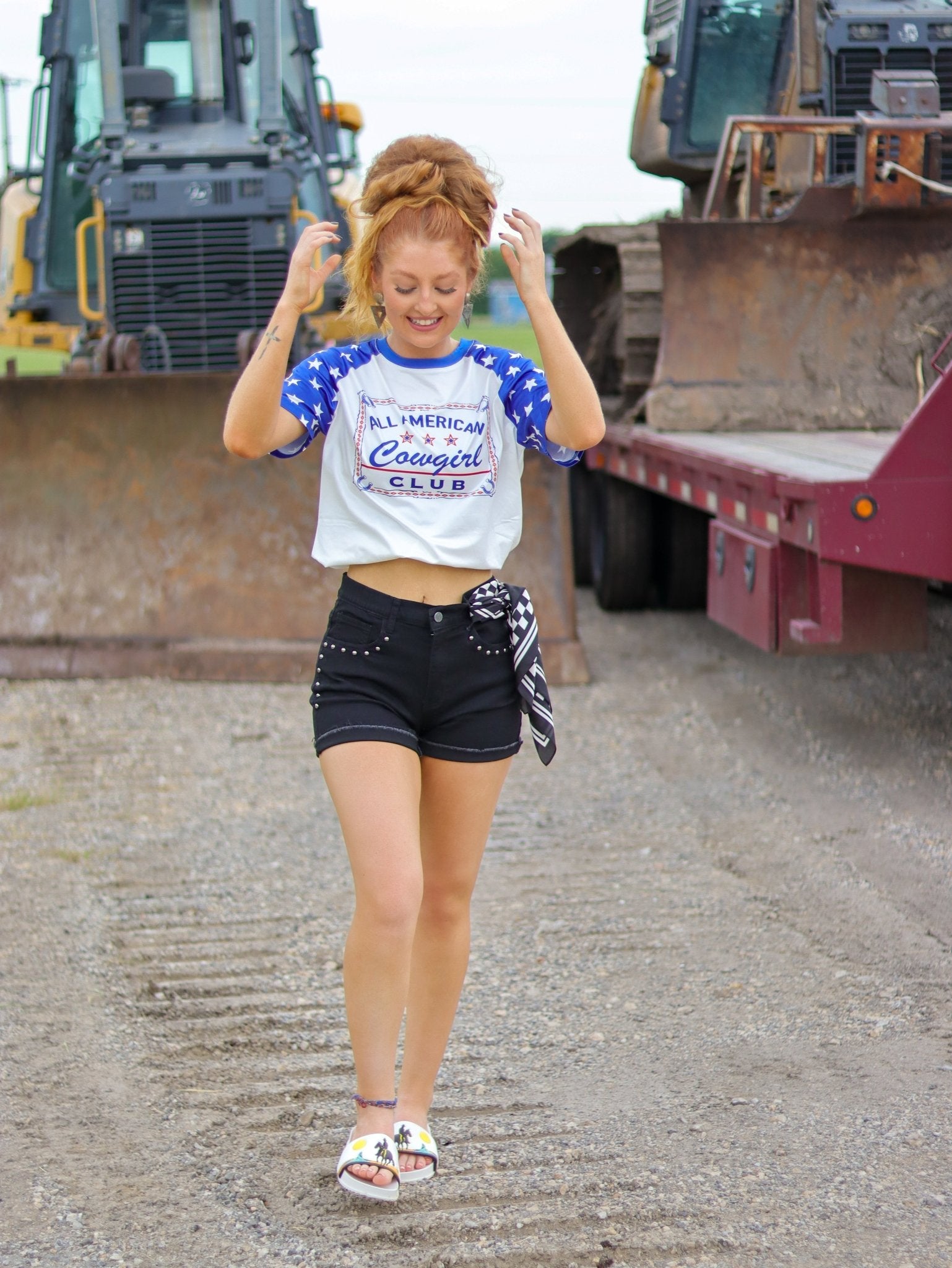 BLACK - Shenandoah Stud Shorts - Pistols 'n Petticoats - western boutique - womens western wear - western wear womens