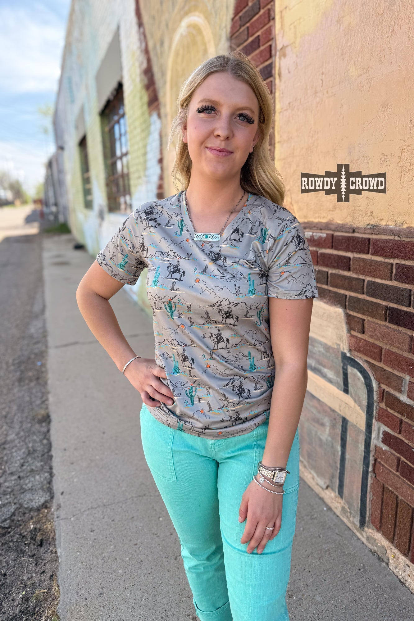 Blooming Desert Tee - Pistols 'n Petticoats - western boutique - womens western wear - western wear womens