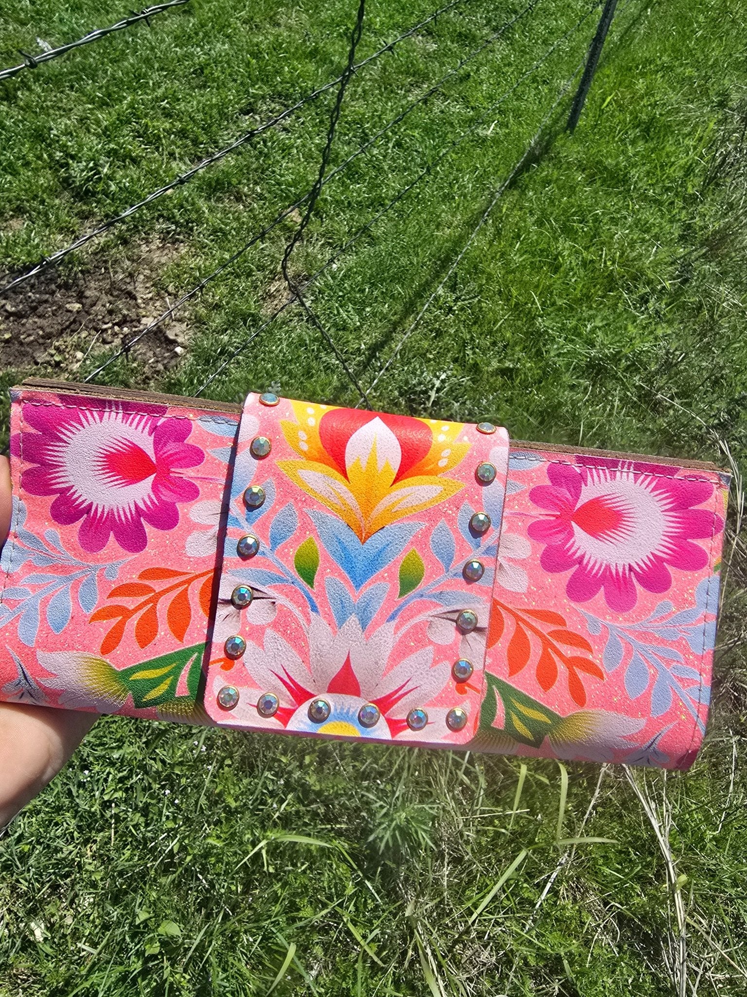 Handmade Leather Wallet - Pistols 'n Petticoats - #westernboutique# - #westernfashion#