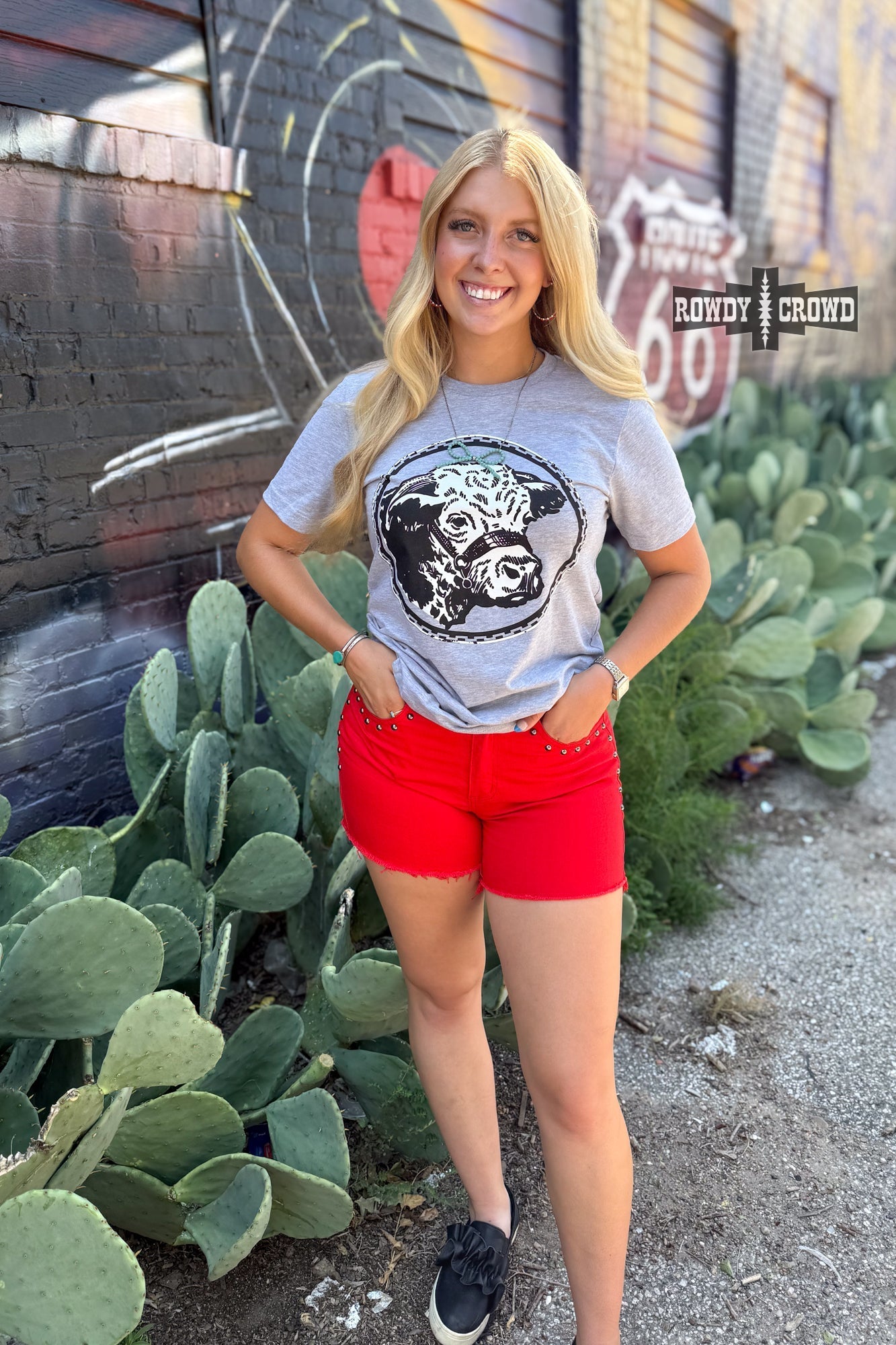 Happy Hereford Tee - GREY - Pistols 'n Petticoats - western boutique - womens western wear - western wear womens