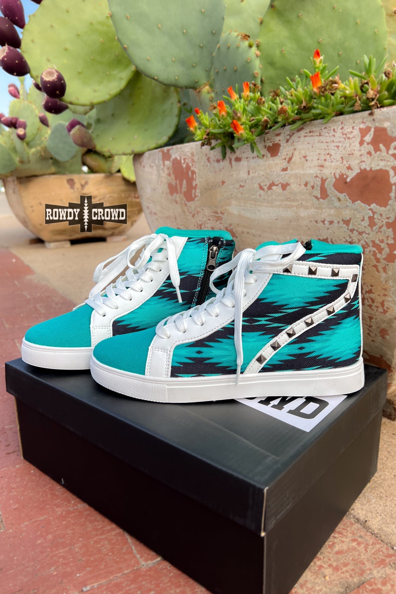 Heartland Hightops - Pistols 'n Petticoats - #westernboutique# - #westernfashion#