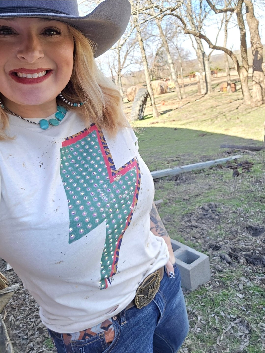 Lightening Bolt tshirt - Pistols 'n Petticoats - western boutique - womens western wear - western wear womens