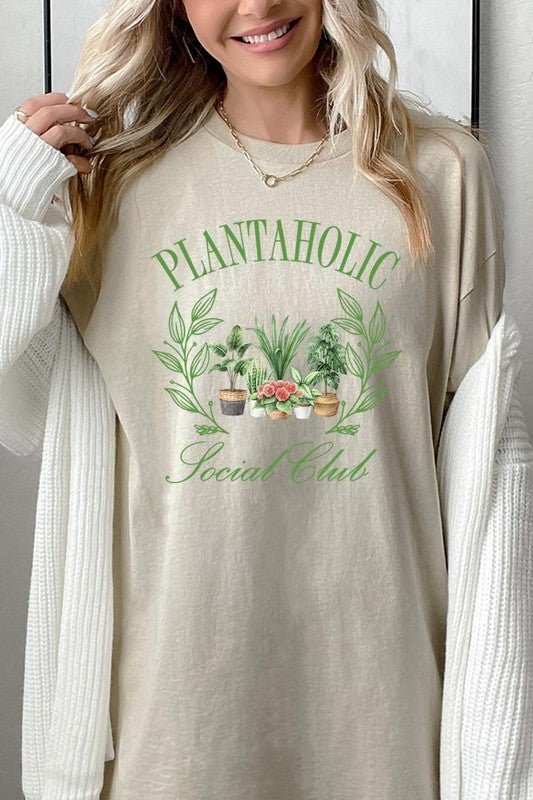Plantaholic Social Club Plus Heavy Cotton Tee - Pistols 'n Petticoats - #westernboutique# - #westernfashion#