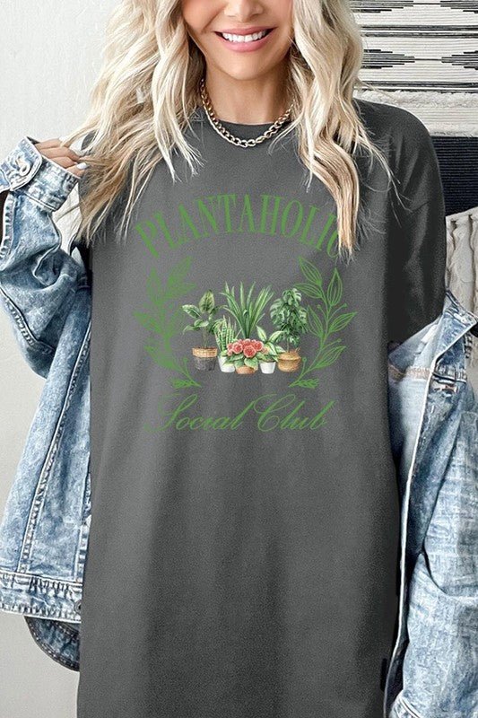 Plantaholic Social Club Plus Heavy Cotton Tee - Pistols 'n Petticoats - #westernboutique# - #westernfashion#