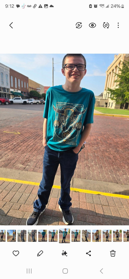 Pow Wow Graphic tee - Pistols 'n Petticoats - #westernboutique# - #westernfashion#