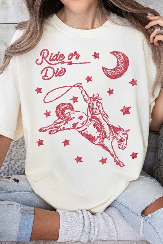 RIDE OR DIE WESTERN COWBOY GRAPHIC TEE - Pistols 'n Petticoats - #westernboutique# - #westernfashion#