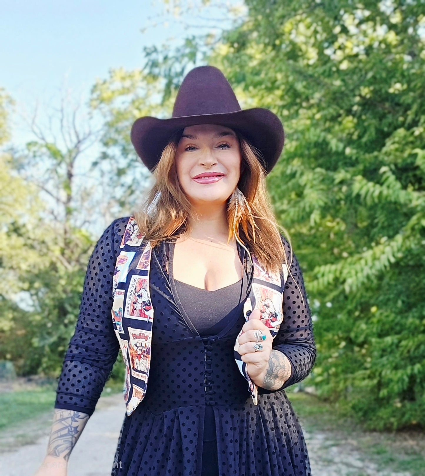 vintage felt hat, Gary’s Hat Co hat, whiskey brown cowboy hat, women’s western felt hat, luxury cowgirl hat, vintage western fashion, Texas boutique style, rodeo outfit ideas, western accessories, Pistols N Petticoats