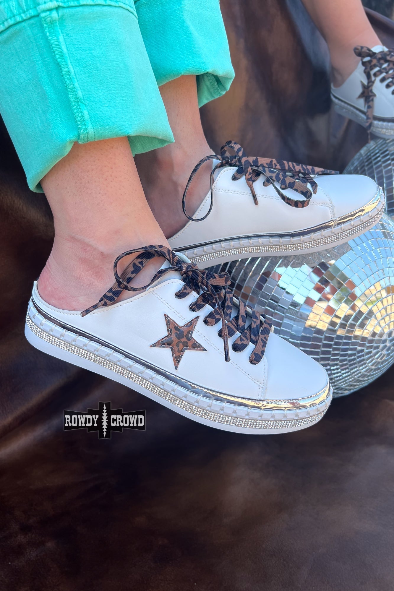 Silver Springs Slides - Pistols 'n Petticoats - #westernboutique# - #westernfashion#