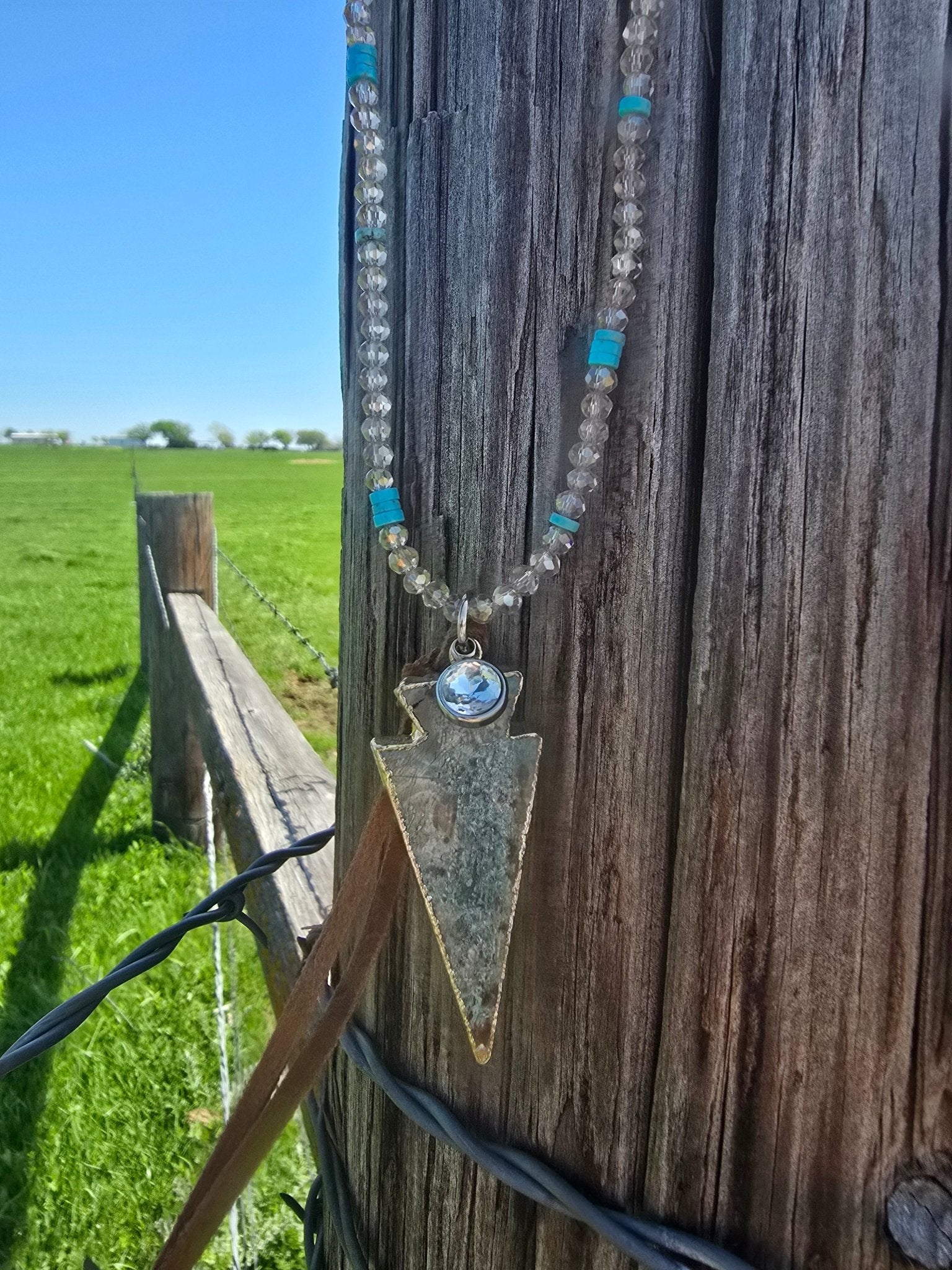 Stone Arrowhead beaded necklace - Pistols 'n Petticoats - #westernboutique# - #westernfashion#