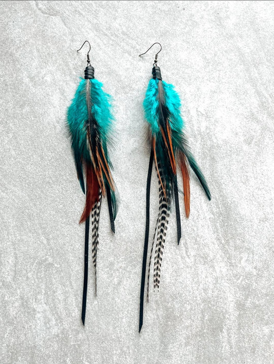 Willow Creek Feather Earring - long feather earrings - Pistols 'n Petticoats - #westernboutique# - #westernfashion#